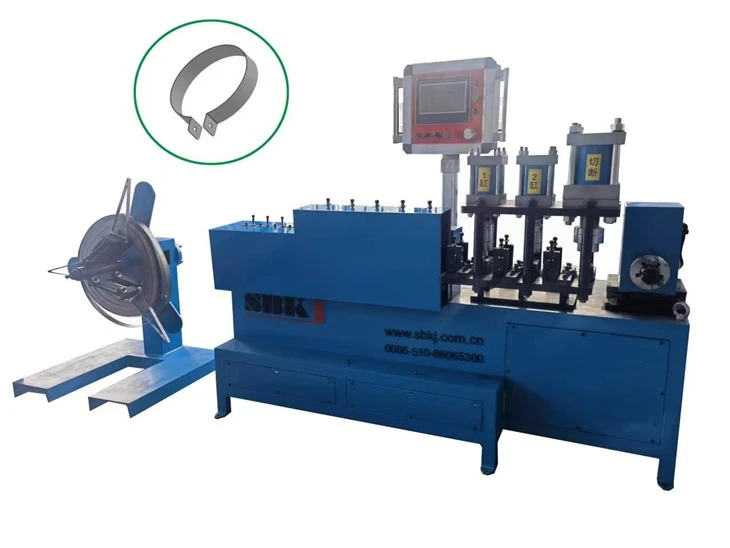 Machine automatique de fabrication de viroles de serrage de tuyaux